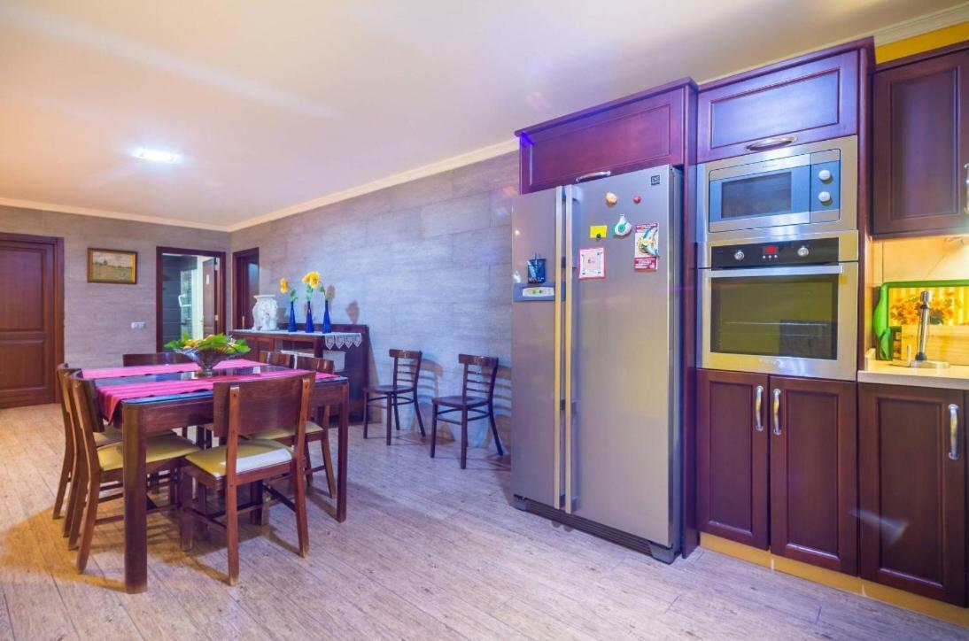 Casa Roque Aguayro Villa อากวีเมส ภายนอก รูปภาพ